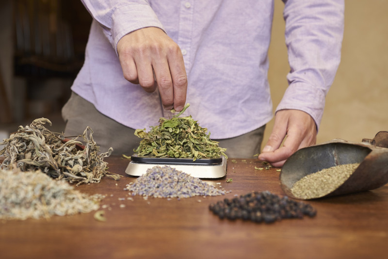 Distillerie le Vadrouilleur - © LJ_Studio cerise Distillerie le Vadrouilleur