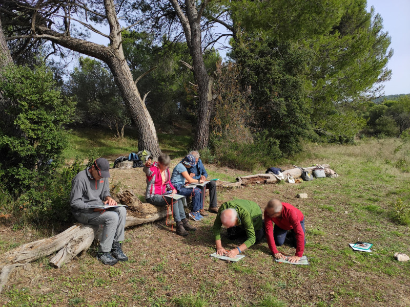 Randonner Malin : Stage terrain de perfectionnement en orientation carte/boussole_Venasque