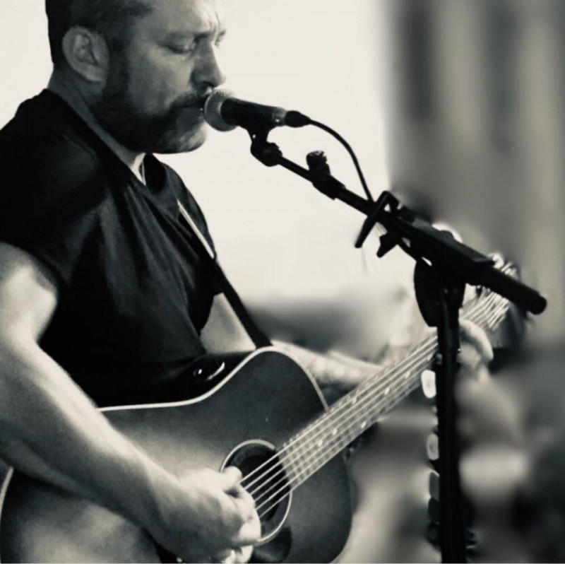 Manu Acoustic Duo