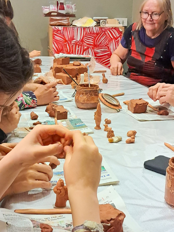 Espace Terroir – Atelier modelage de santon et dégustation de vins_Carpentras